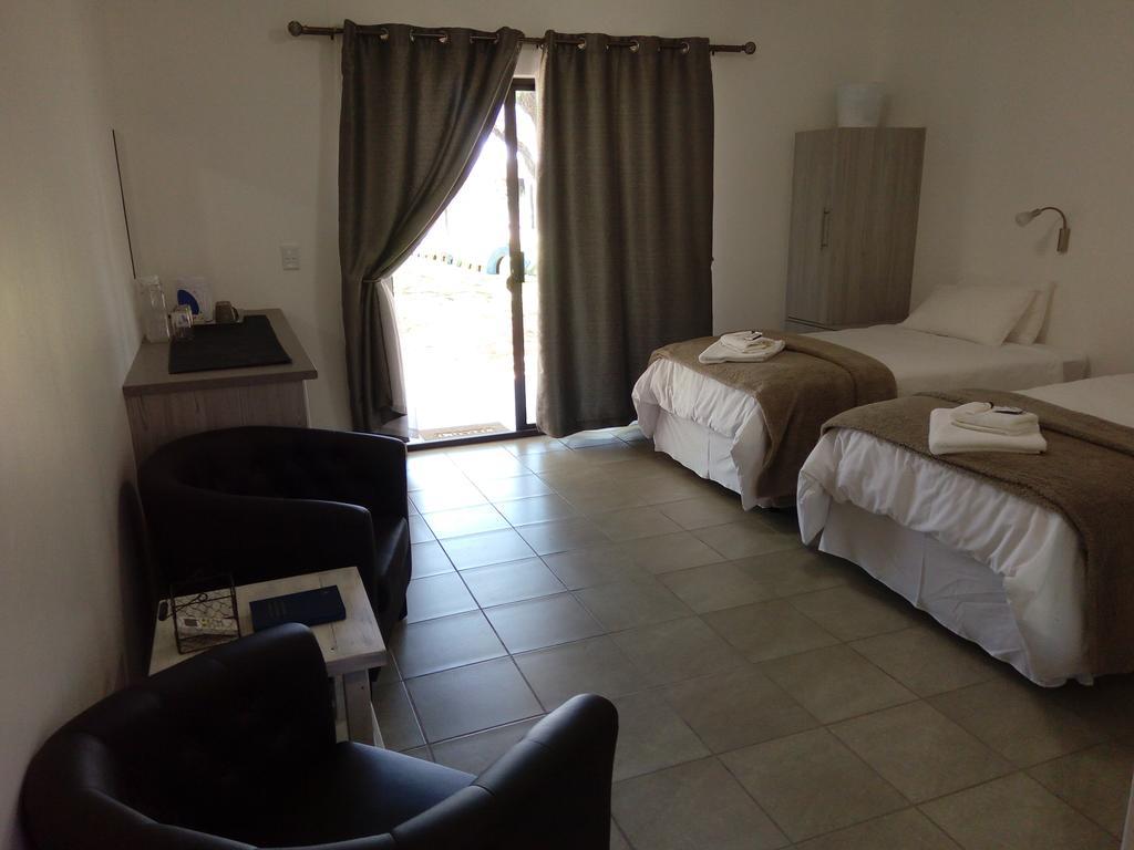 Xain Quaz Camp Hotel Gobabis Bagian luar foto
